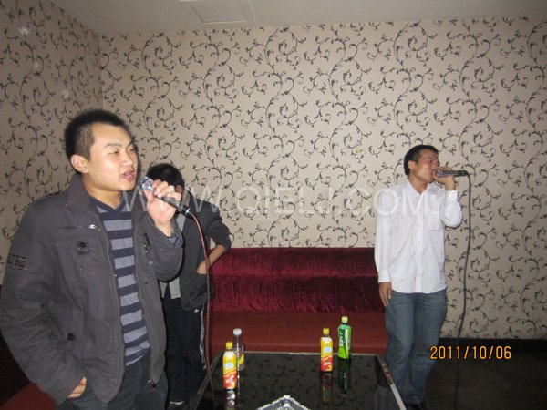 2011年10月，鄭州企鵝糧油機(jī)械有限公司--外貿(mào)部，十一國(guó)慶節(jié)團(tuán)體活動(dòng)！(圖5)