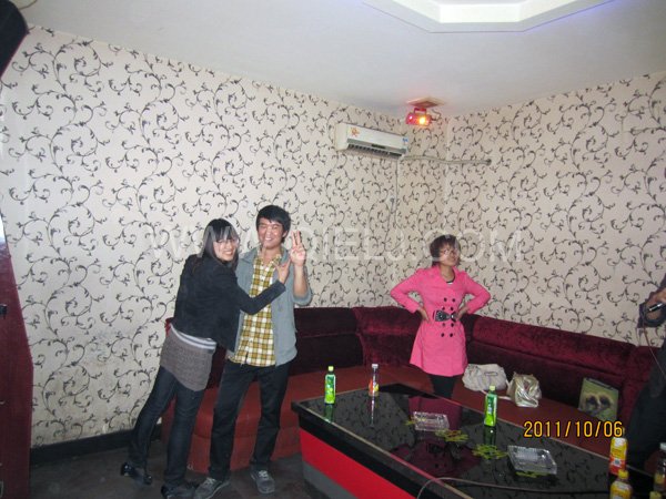 2011年10月，鄭州企鵝糧油機(jī)械有限公司--外貿(mào)部，十一國(guó)慶節(jié)團(tuán)體活動(dòng)！(圖7)