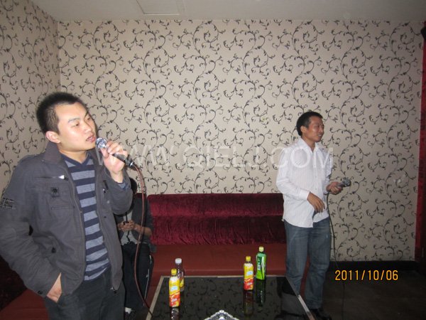 2011年10月，鄭州企鵝糧油機(jī)械有限公司--外貿(mào)部，十一國(guó)慶節(jié)團(tuán)體活動(dòng)！(圖8)