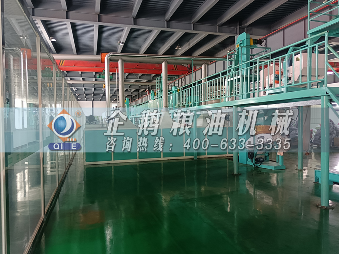 企鵝牌茶籽油雙螺桿榨油機(jī)，用心制造獲得客戶認(rèn)可(圖2)