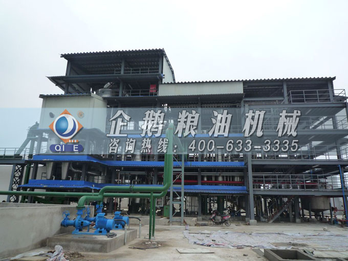 食用油浸出生產(chǎn)線，企鵝糧油機(jī)械浸出器品類齊全滿足市場(chǎng)需求(圖1)